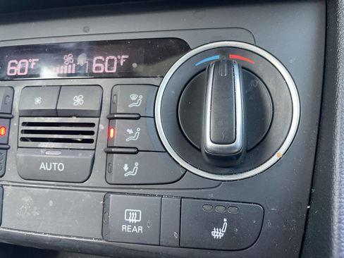 Used 2016 Audi Q3 2.0T Prestige image 25