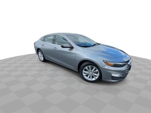 Used 2023 Chevrolet Malibu LT FWD image 2