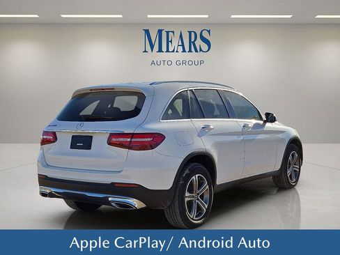 Used 2019 Mercedes-Benz GLC 300 w/ Premium Package image 6