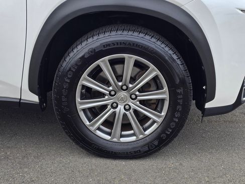 Used 2016 Lexus NX 200t FWD image 11