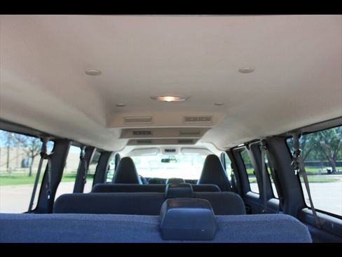 Used 2024 Chevrolet Express 3500 LS image 10