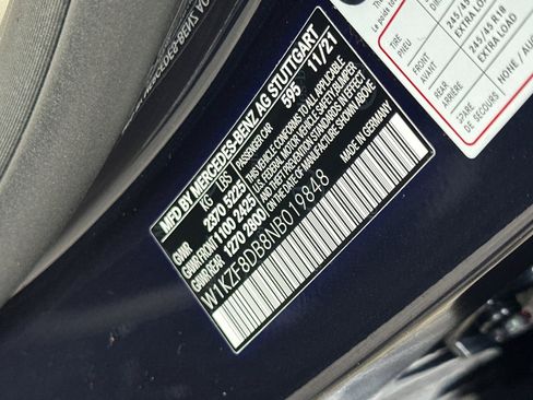 Used 2022 Mercedes-Benz E 350 Sedan image 39