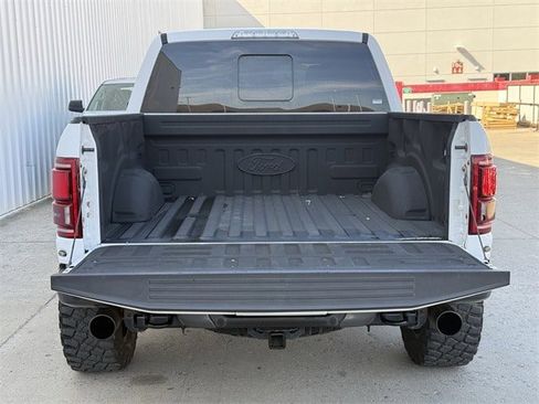 Used 2018 Ford F150 Raptor w/ Equipment Group 802A Luxury image 34