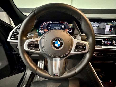 Used 2023 BMW X6 M50i w/ Executive Package AWD/4WD image 28