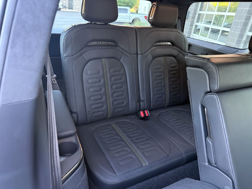 Used 2022 Rivian R1S Launch Edition Quad AWD/4WD image 48