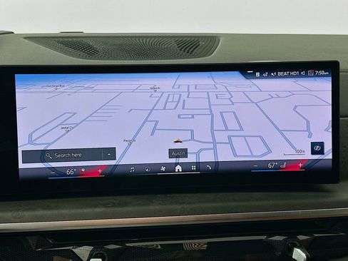 Certified 2025 BMW X7 xDrive40i w/ Executive Package image 13