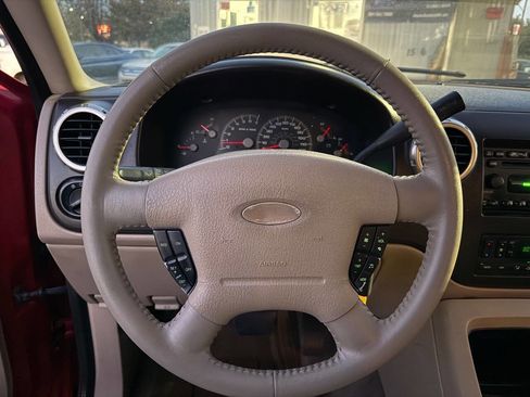 Used 2004 Ford Expedition Eddie Bauer image 13