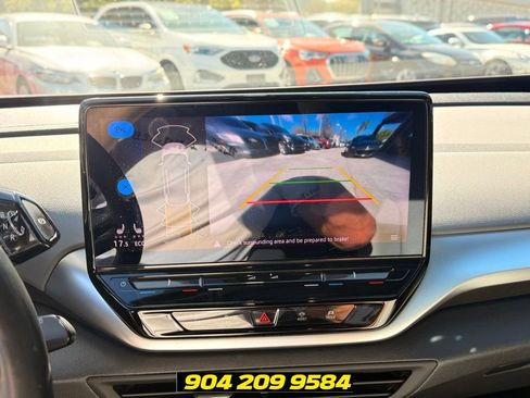 Used 2021 Volkswagen ID.4 Pro S RWD image 20