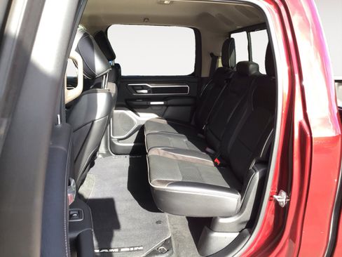 Used 2020 RAM 1500 Laramie RWD image 22