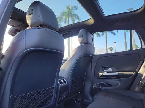 Certified 2025 Mercedes-Benz GLA 250 image 14