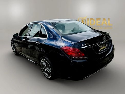 Used 2020 Mercedes-Benz C 300 4MATIC Sedan image 5