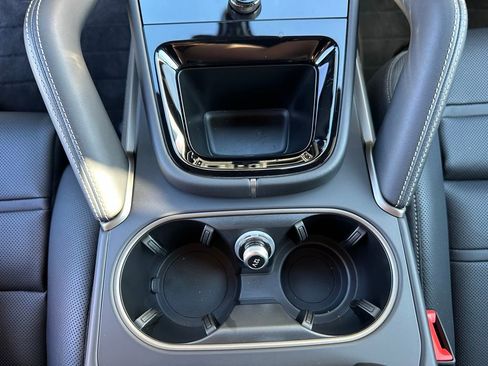 Used 2025 Porsche Cayenne Turbo image 29