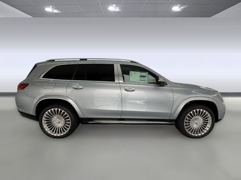 New 2026 Mercedes-Benz Maybach GLS 600 4MATIC image 7