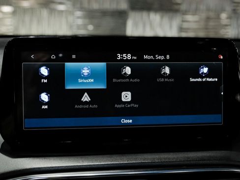 Used 2021 Hyundai Santa Fe SEL w/ Convenience + Premium Package AWD/4WD image 33