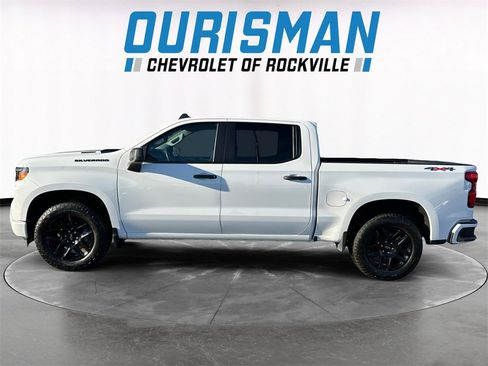 Used 2025 Chevrolet Silverado 1500 Custom w/ LPO, Dark Essentials Package image 3