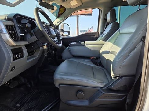 Used 2024 Ford F250 XL w/ FX4 Off-Road Package AWD/4WD image 5