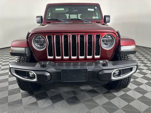 Used 2021 Jeep Gladiator Overland w/ LED Lighting Group AWD/4WD image 13
