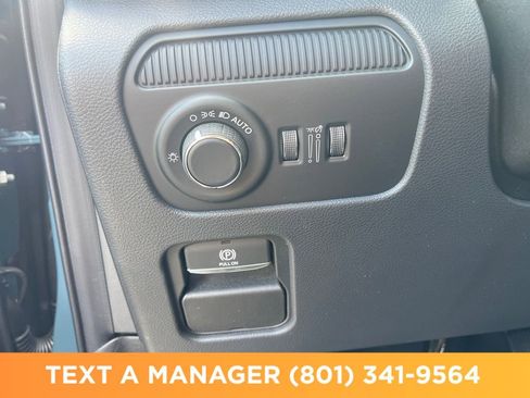 New 2026 Jeep Grand Wagoneer 4WD image 31