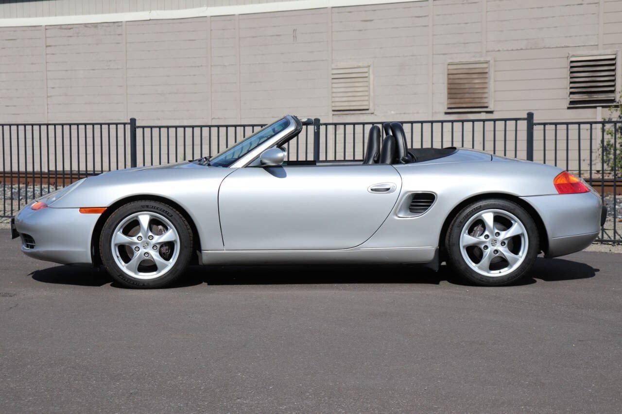 Used 2002 Porsche Boxster RWD image 5