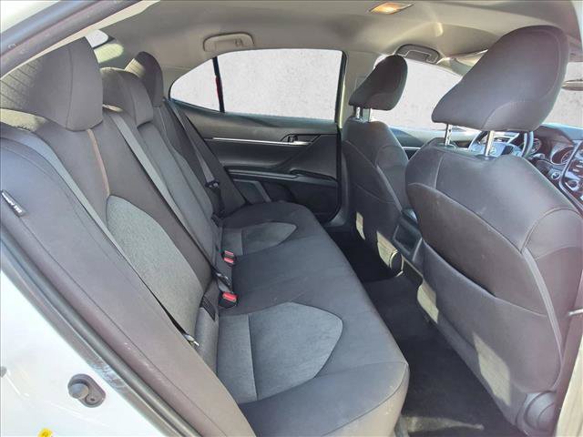 Used 2018 Toyota Camry LE w/ Convenience Package FWD image 17