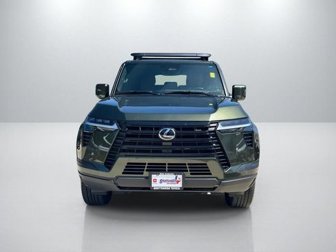 Used 2025 Lexus GX 550 w/ Accessory Package (2T) AWD/4WD image 2
