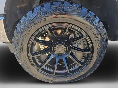 Used 2023 Ford F150 XLT AWD/4WD image 9