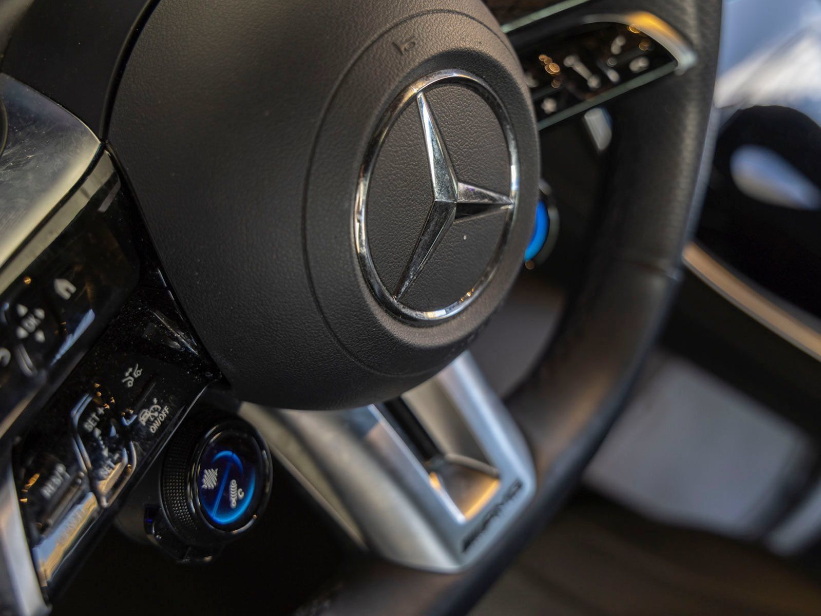 Certified 2023 Mercedes-Benz EQE AMG 4MATIC Sedan image 16