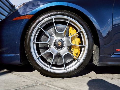 Used 2021 Porsche 911 Turbo S AWD/4WD image 3