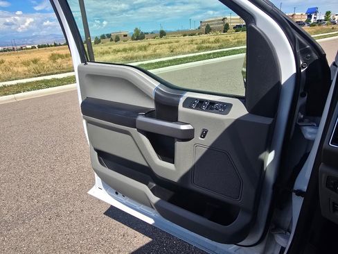 Used 2019 Ford F150 XLT w/ Equipment Group 301A Mid AWD/4WD image 18