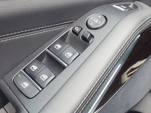 Used 2021 BMW X5 xDrive40i w/ M Sport Package AWD/4WD image 8