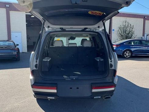 Used 2024 Hyundai Santa Fe Limited image 13