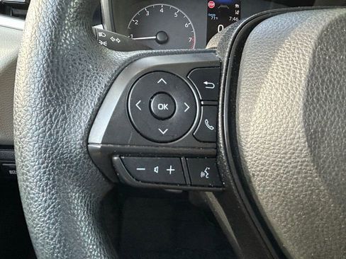 Used 2023 Toyota Corolla LE image 19