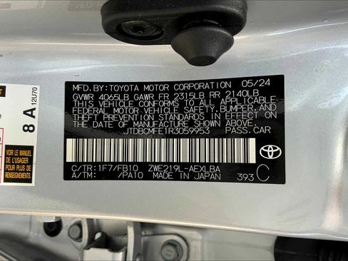 Used 2024 Toyota Corolla LE FWD image 34