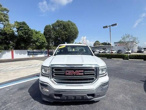 Used 2017 GMC Sierra 1500 2WD Regular Cab image 9