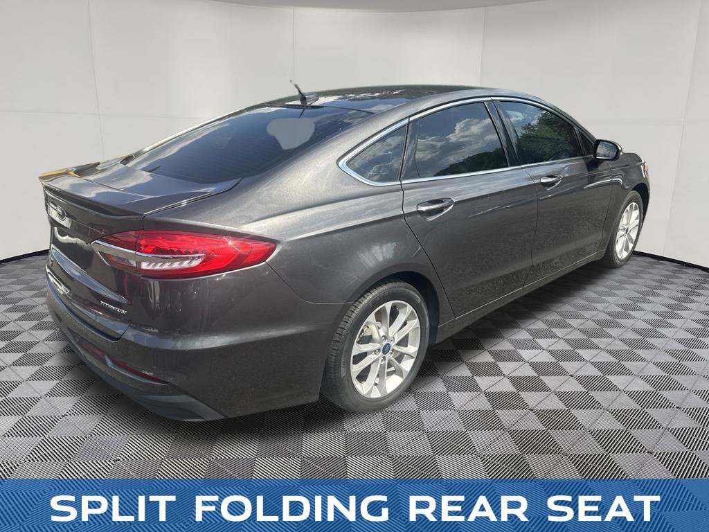 Used 2019 Ford Fusion Energi Titanium FWD image 12
