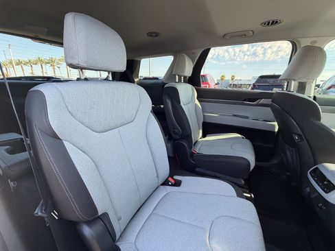Used 2020 Hyundai Palisade SEL FWD image 18