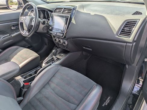 Used 2024 Mitsubishi Outlander Sport ES image 29