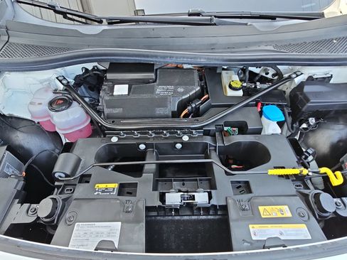 Used 2023 Volkswagen ID.4 S RWD image 31