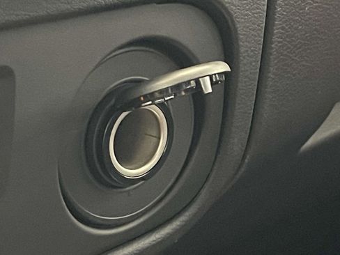 New 2025 Nissan Frontier PRO-4X image 25