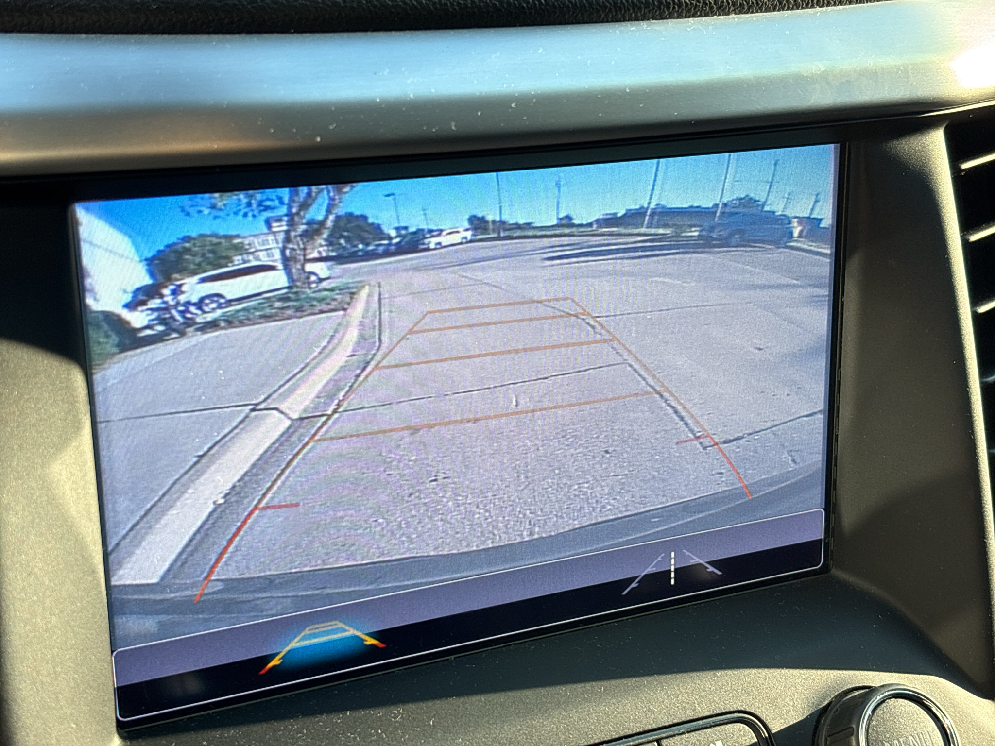 Used 2018 GMC Acadia SLT FWD image 22