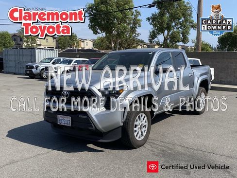 Certified 2024 Toyota Tacoma SR5 AWD/4WD image 1