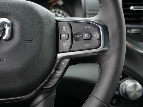 Used 2025 RAM 1500 Laramie image 25