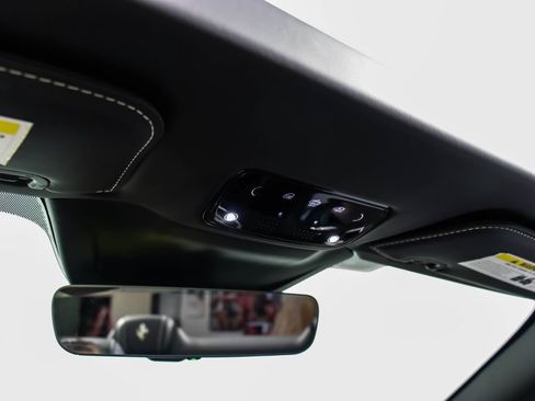 Certified 2024 Ferrari Roma Spider RWD image 40