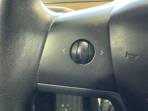 Used 2018 Tesla Model 3 Long Range AWD/4WD image 19