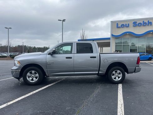 Used 2022 RAM 1500 Classic SLT w/ Trailer & Traction Group image 9