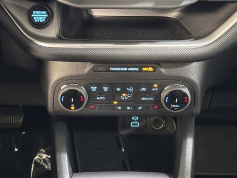 Used 2022 Ford Bronco Sport Outer Banks w/ Tech Package AWD/4WD image 32