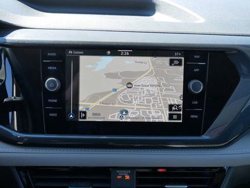 Certified 2023 Volkswagen Taos SEL AWD/4WD image 36