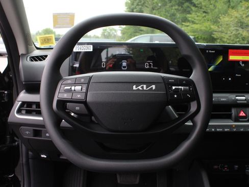 New 2026 Kia K4 FWD image 10