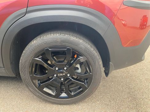 Used 2024 Kia Seltos X-Line AWD/4WD image 13