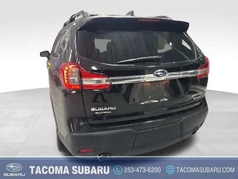 Used 2022 Subaru Ascent Limited w/ Technology Package image 6